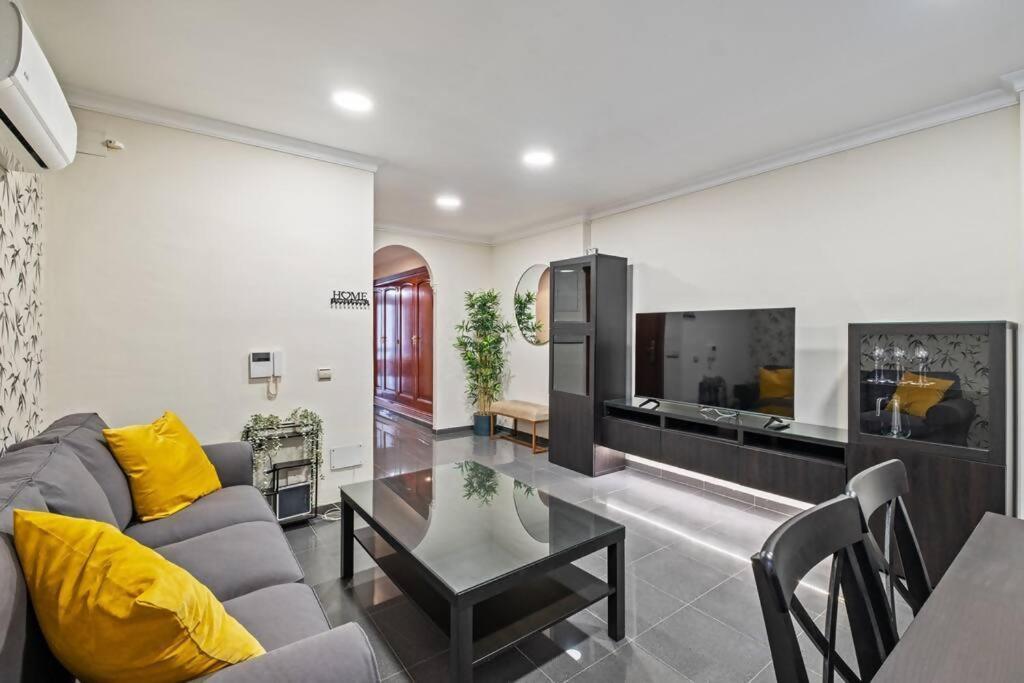 Piso En Atarazanas Leilighet Málaga Eksteriør bilde